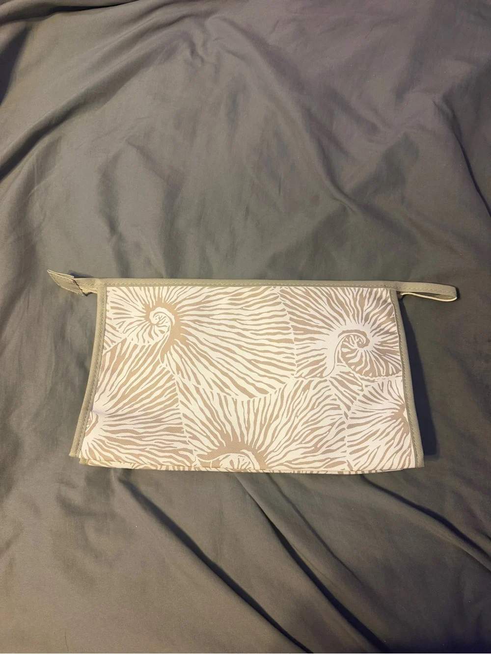 Manaola Pouch